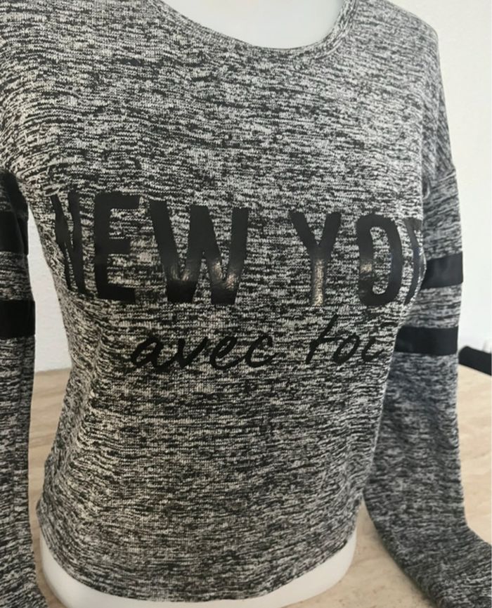 Pull fin Jennyfer taille 34 - photo numéro 2