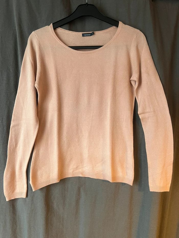 Pull fin rose