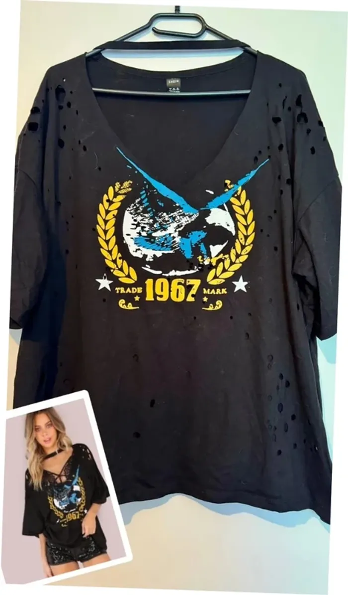 T-shirt à trous