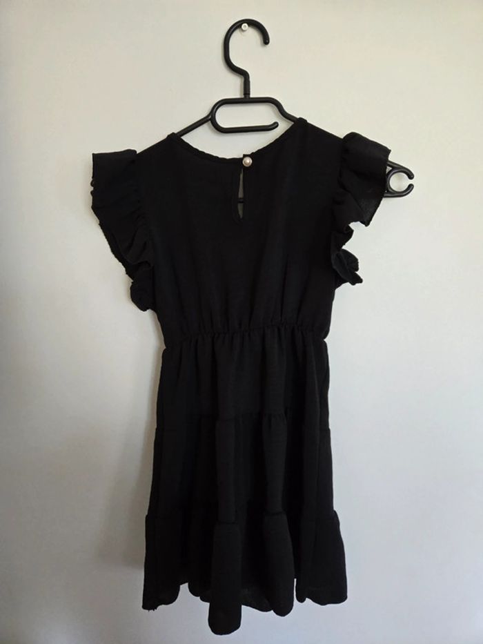 Robe courte noire - photo numéro 3