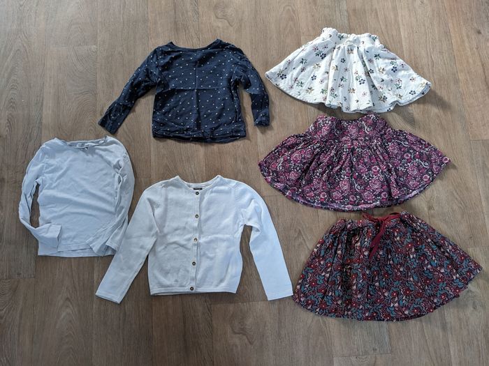 Lot vetements fille 4 ans