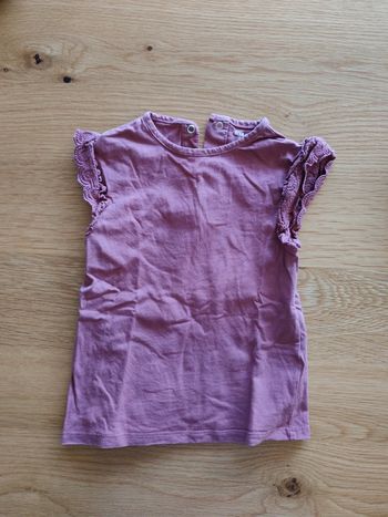 T-shirt manches dentelles