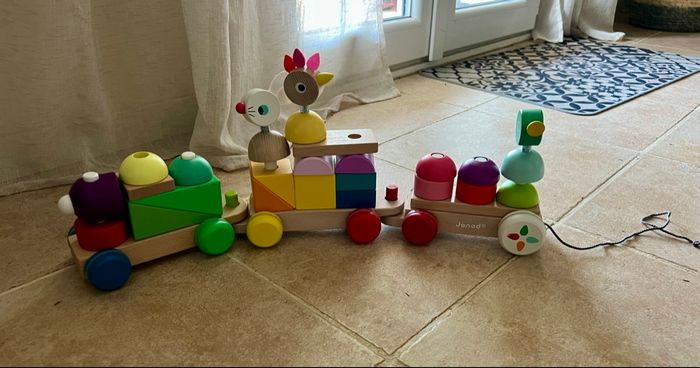 Train en bois des zigotos - photo numéro 2