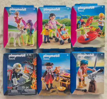 Playmobils