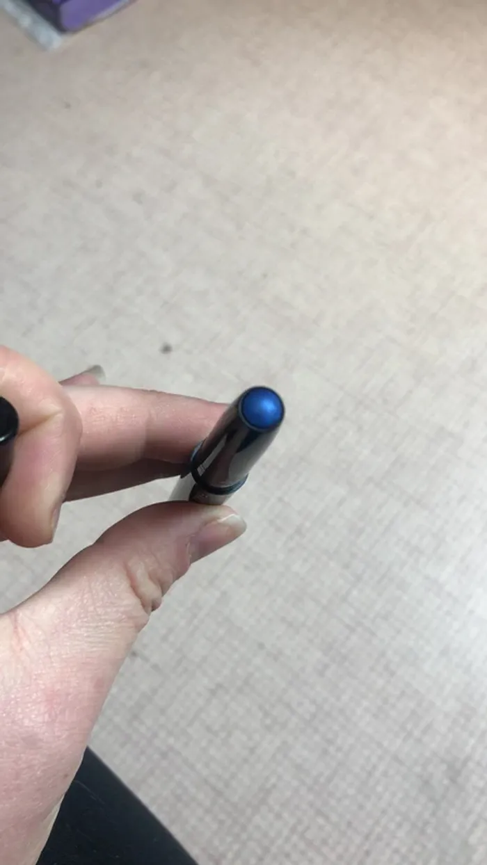 Fard à paupières bleu - photo numéro 5