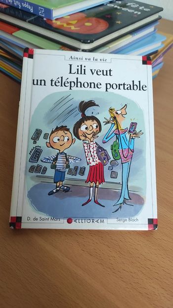 Lili veut un téléphone portable