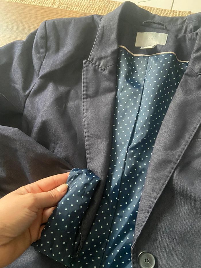 Veste blazer H&M cintrée à revers petits pois - photo numéro 4