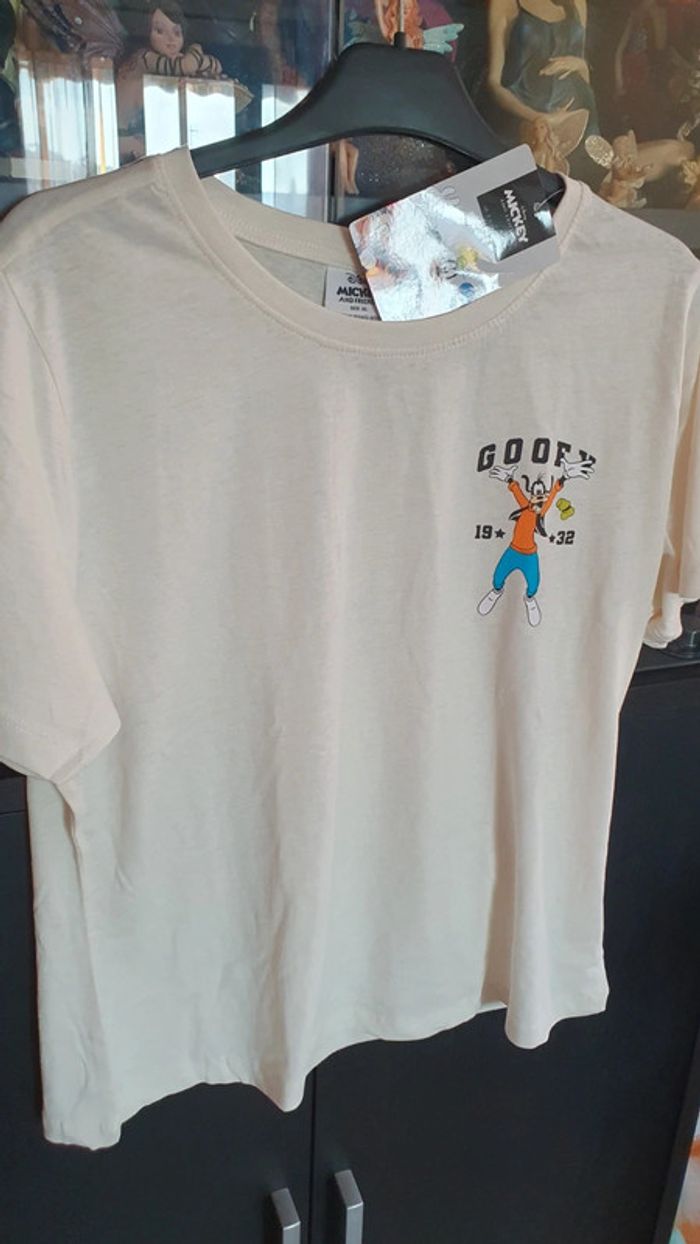 T-shirt Disney taille XL - photo numéro 2