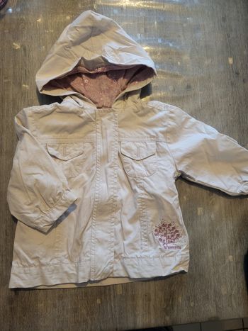 Petit manteau / coupe vent 12 mois 