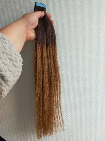 Extensions adhésives cheveux naturels
