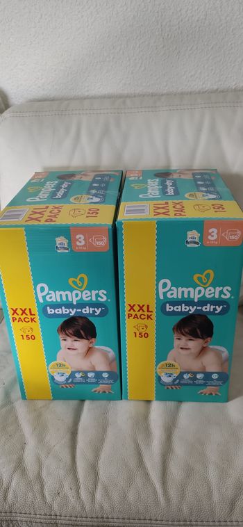 2 packs XXL 150 (soit 300) Couches Pampers Baby Dry taille 3 (6-10 kg)