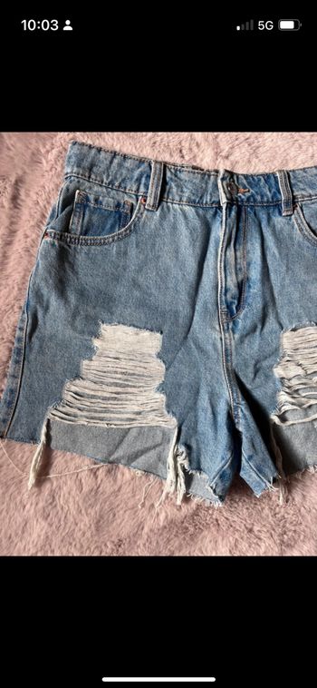 Short en jean troué 38/M