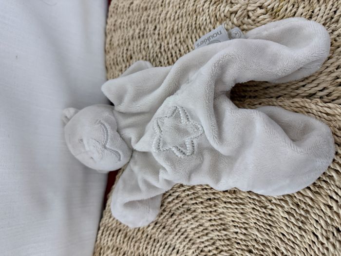 Doudou plat ours gris Tidou étoiles NOUKIE'S - photo numéro 4