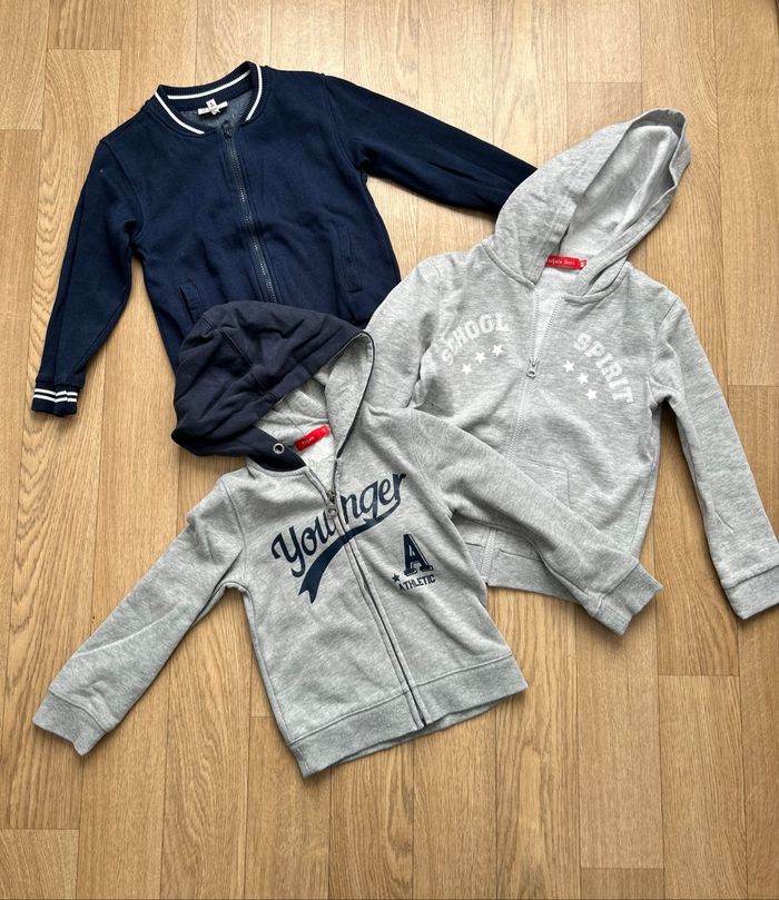 Lot de 19 vêtements garçon 6ans - photo numéro 4