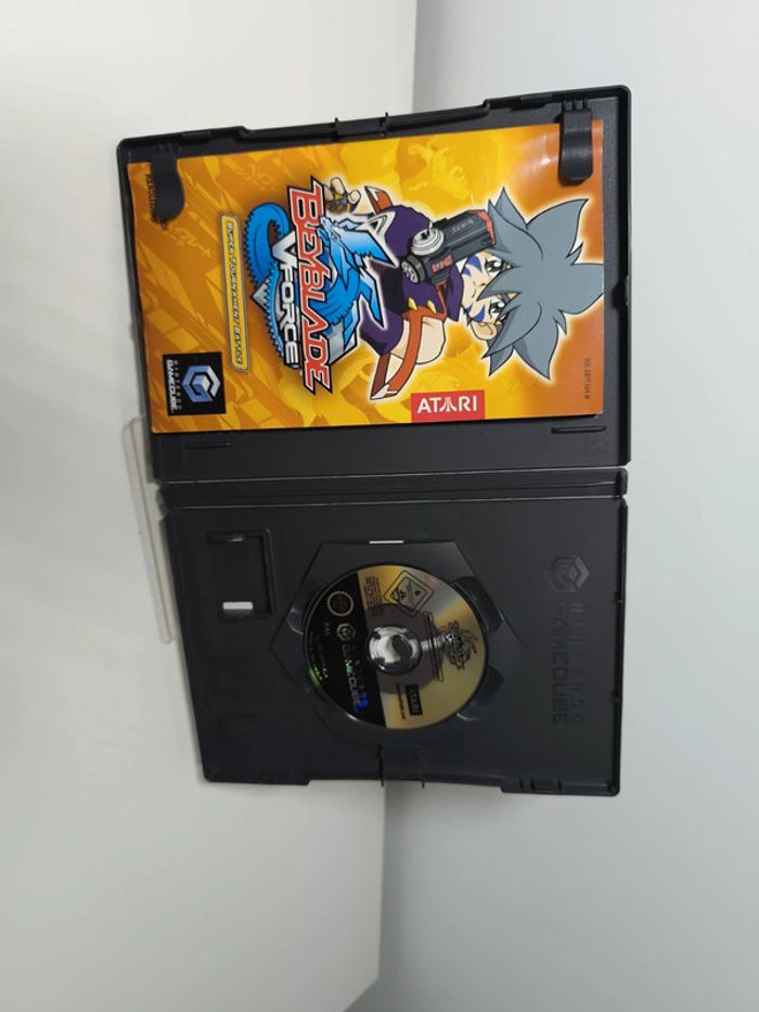 GameCube - Beyblade - photo numéro 2