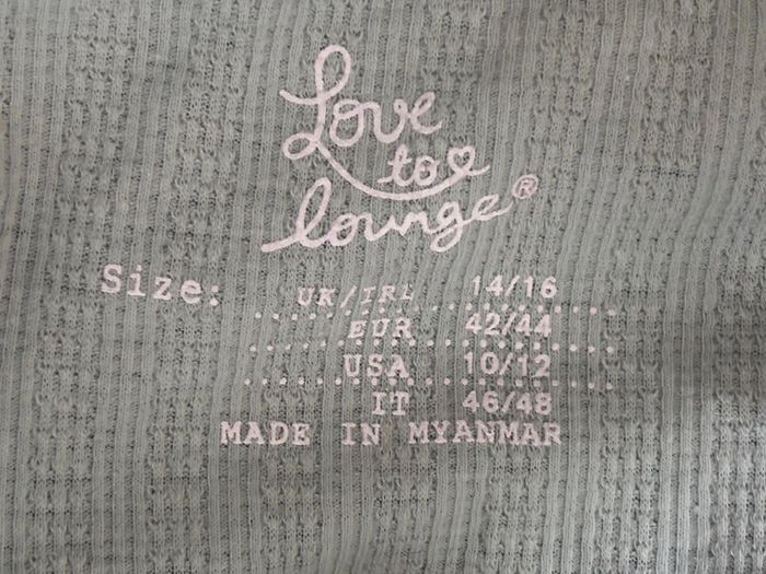 T-shirt léger vert amande love to lounge 40/L - photo numéro 3