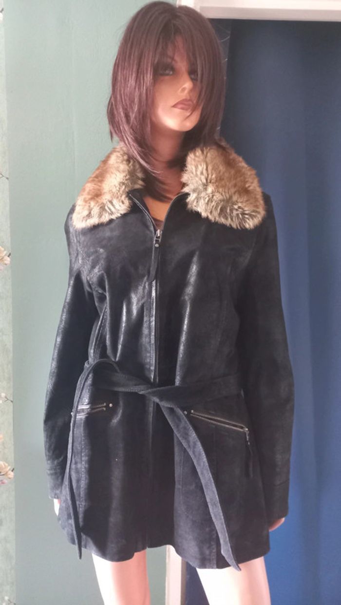 Superbe veste en cuir noire macdouglas 44 - photo numéro 2