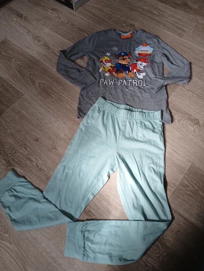 Pyjama neuf garçon pat patrouille 8 ans - photo numéro 4