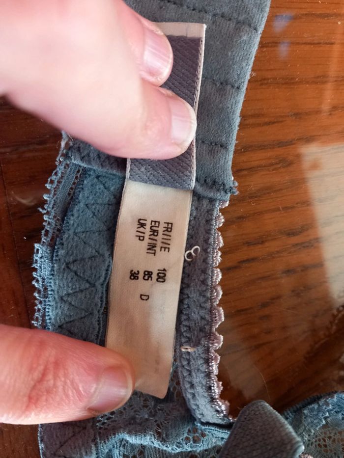Soutien-gorge 100D - photo numéro 4