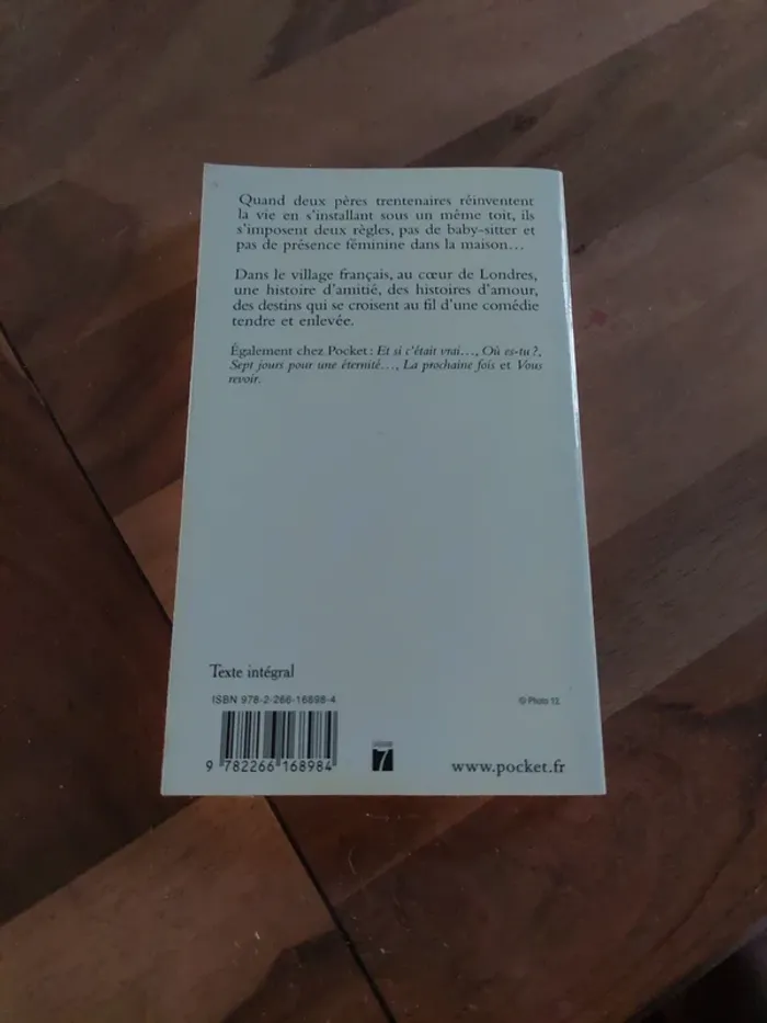 Mes amis, mes amours, de Marc Levy - photo numéro 2