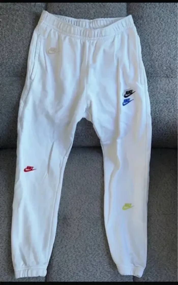 Jogging blanc logo multicolore Nike neuf