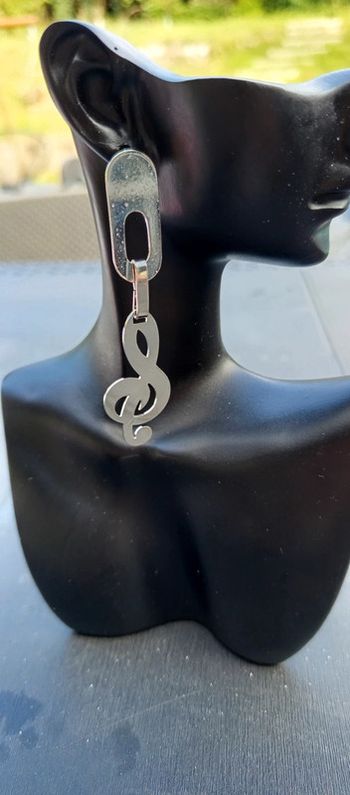 Boucles d'oreilles clé de sol femme