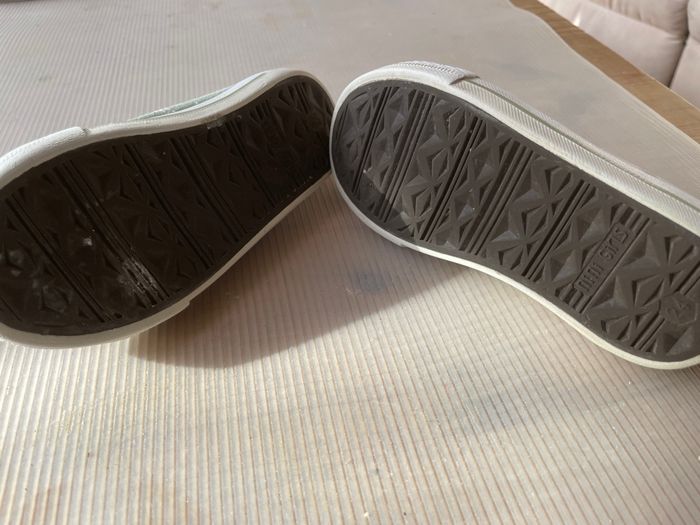 Baskets en toile - photo numéro 4