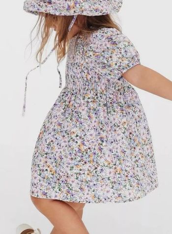 Superbe robe lavande Zara 9 - 12 mois d’été smocks fleurs style Liberty Lila couleurs pastel