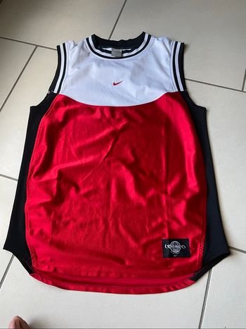 Débardeur basketball vintage nike uptempo