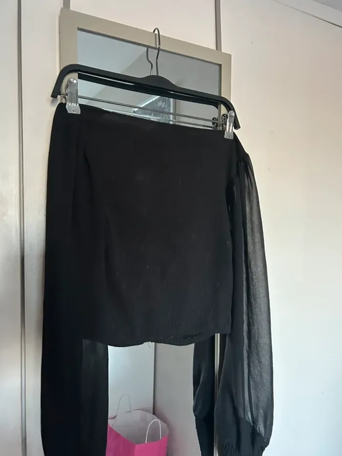 Haut bershka - photo numéro 4