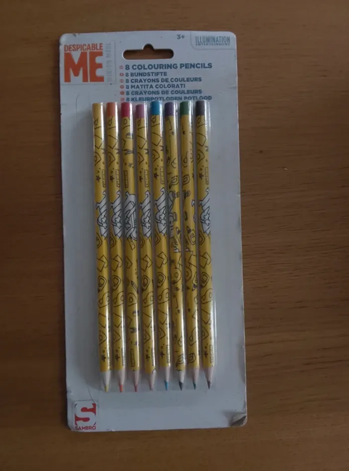 Set de 8 crayons de couleurs