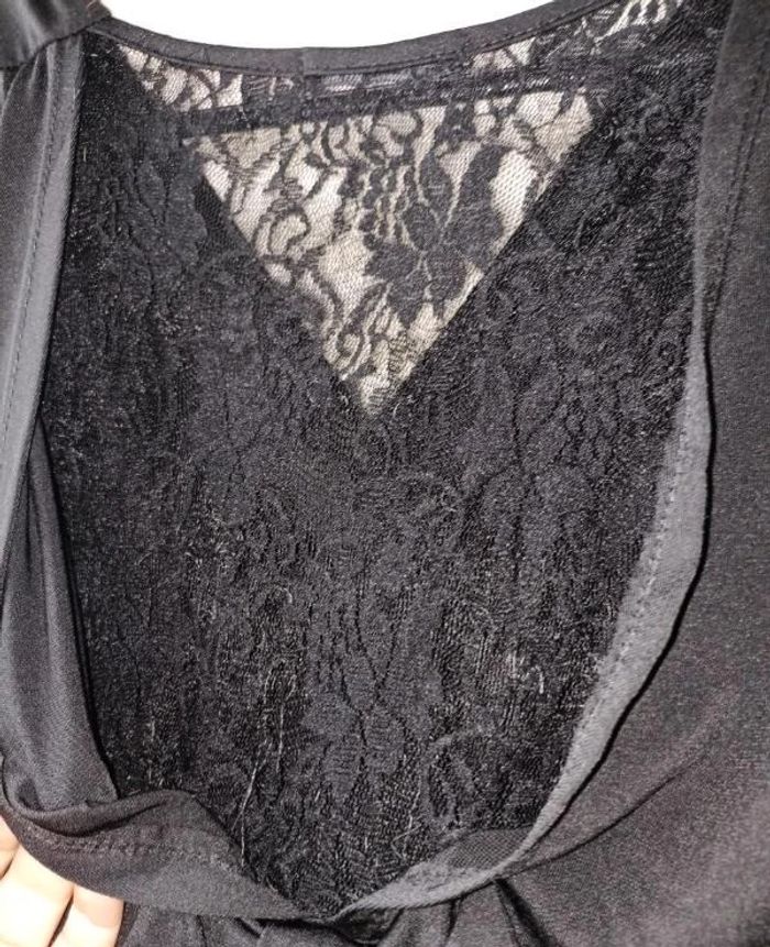 Robe moulante noir - photo numéro 4