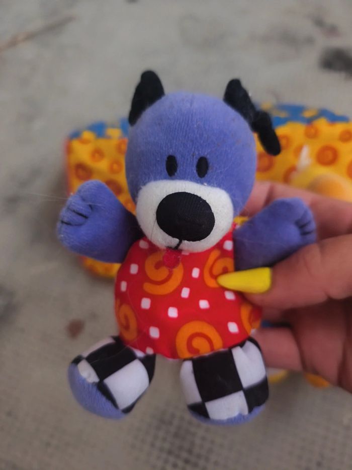 Petit jeux d'équilibre avec des peluches - photo numéro 2