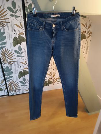 Jean Levi's 711 skinny