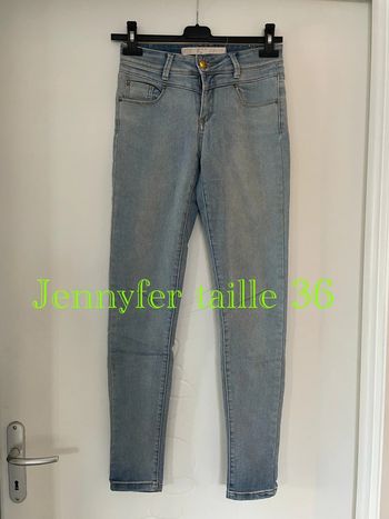 Jean extensible bleu clair taille haute coupe skinny Jennyfer taille 36