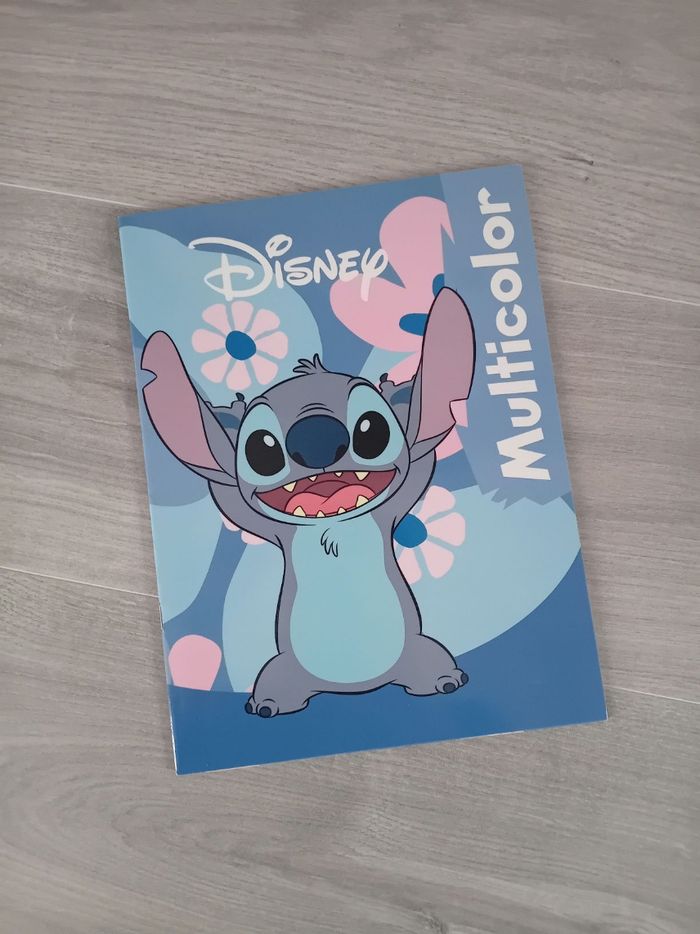 Cahier Coloriage Disney