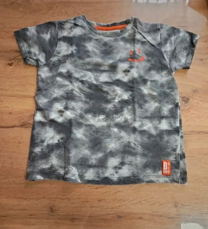 T-shirt style militaire Zeeman 122/128 cm garçon