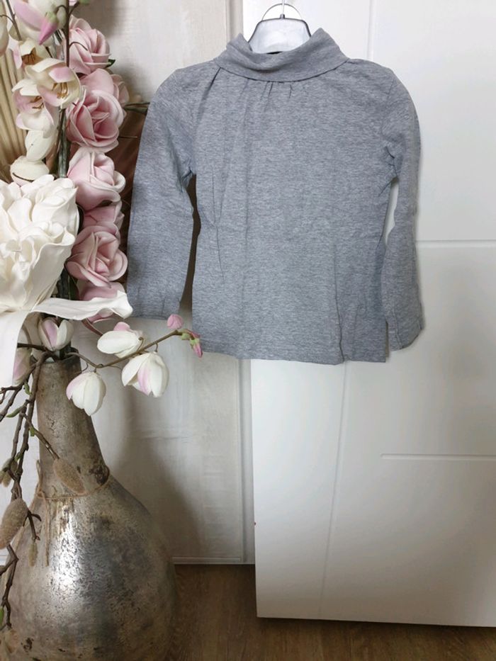 T-shirt à col roulé