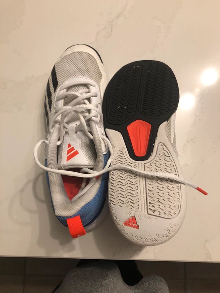 Baskets adidas taille 42 - photo numéro 3