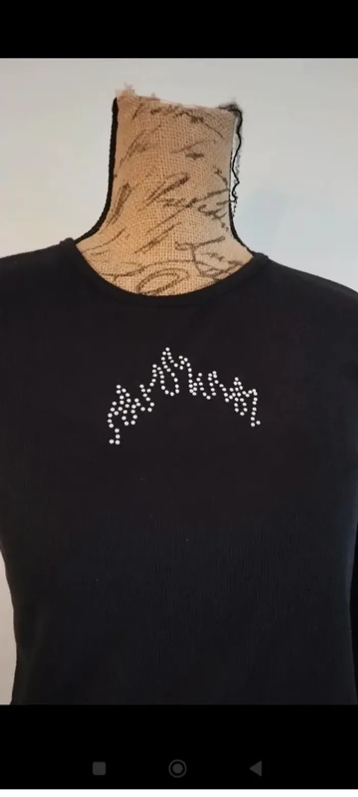 Superbe Tee shirt noir taille xl avec strass argenté - photo numéro 4