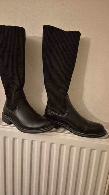 Bottes chaussettes 38