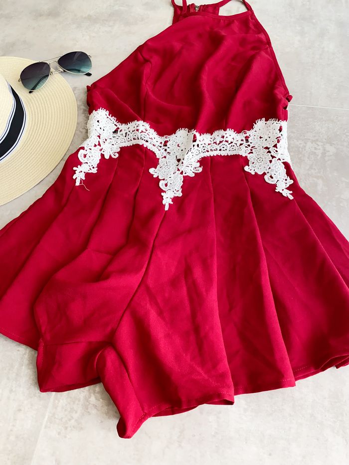 Jumpsuit bordeaux chic T.M – détails en dentelle, coupe élégante & sophistiquée - photo numéro 10