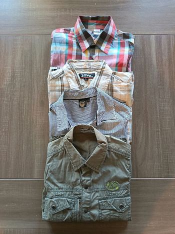 Chemises taille 10 ans 