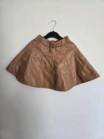Jupe simili cuir patineuse