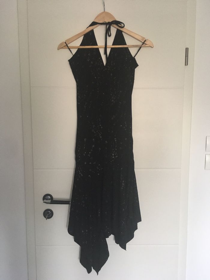 Robe de soirée noire - photo numéro 2