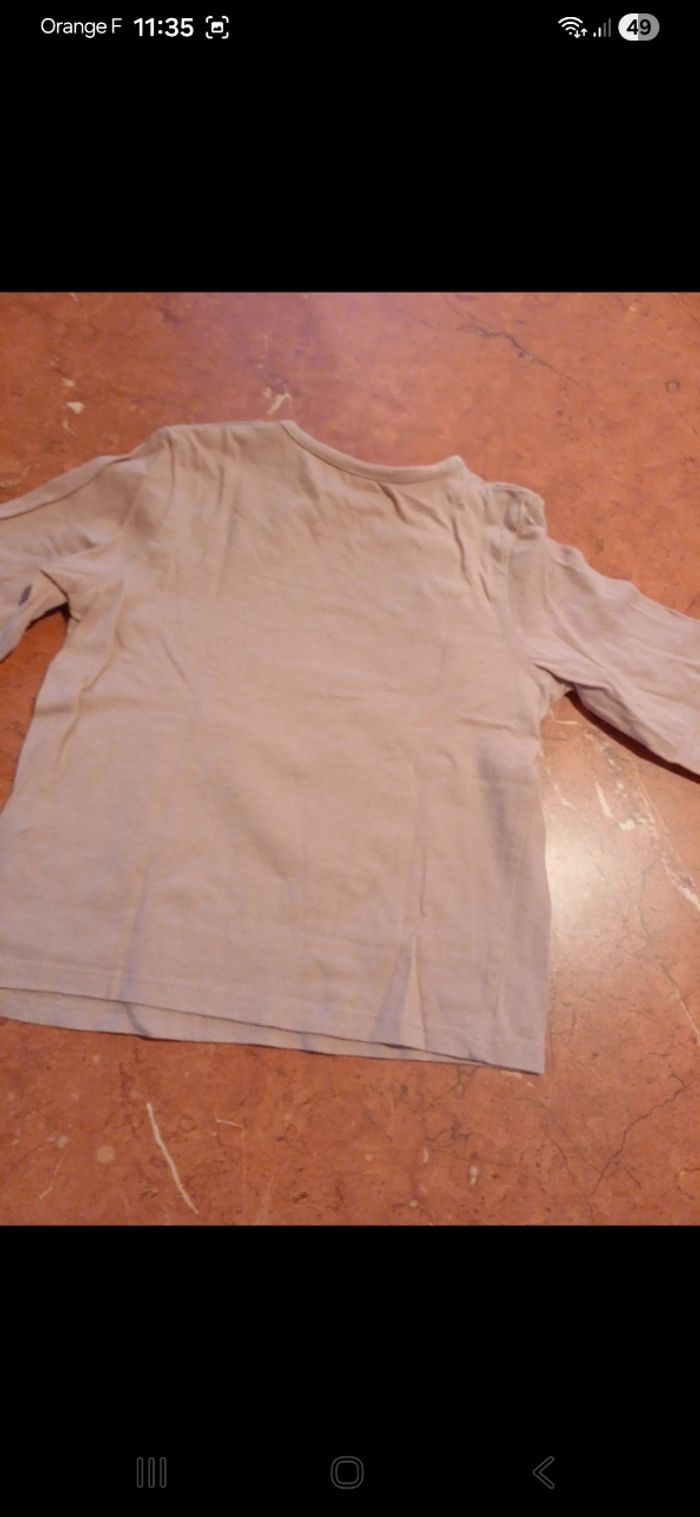 T.shirt fille taille 24 mois - photo numéro 4