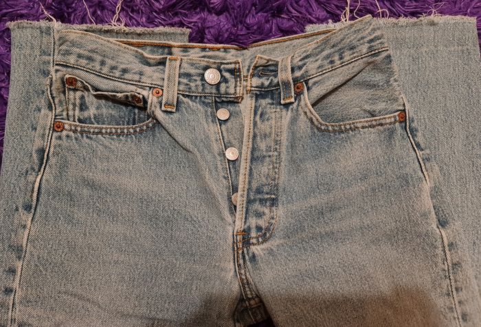 Jean's Levis 501 bleu délavé neuf taille W26 (36) - photo numéro 2
