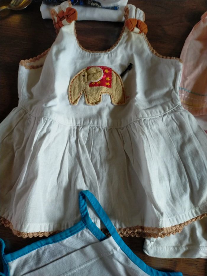 Lot 4 débardeurs 2 ans - photo numéro 5