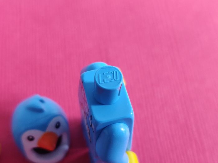 Minifig Pingouin Lego - parfait état - Vrai Lego - photo numéro 3