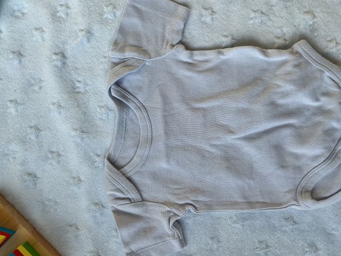 body manches courtes bleu 3 mois - photo numéro 5